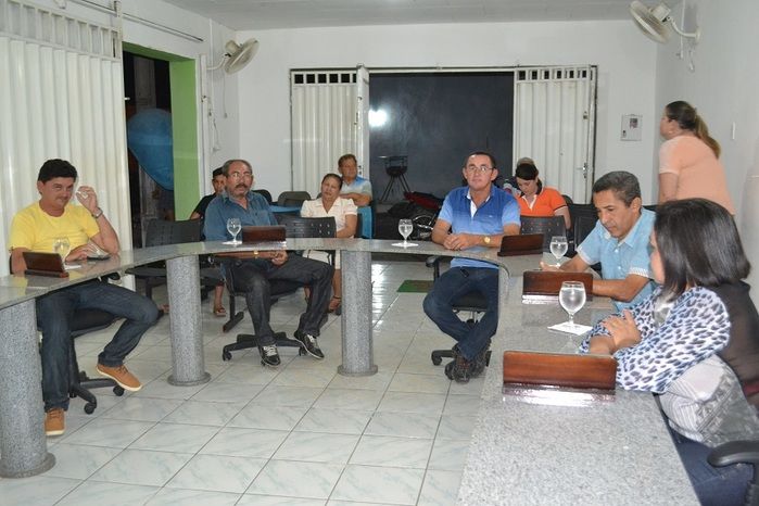 Sessão na Câmara Municipal aprova Minuta de Lei do Plano Municipal de Saneamento Básico - Imagem 5