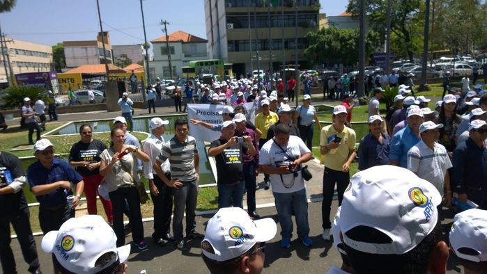 Prefeita de Francinópolis participou da marcha em protesto à queda do FPM - Imagem 1