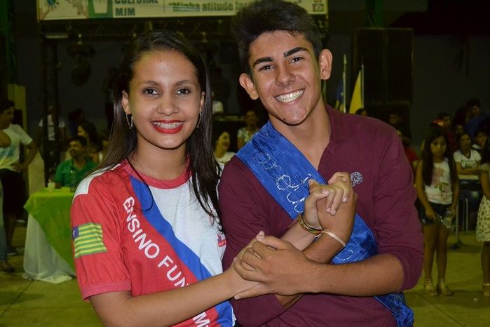 V Semana Cultural é encerrada com gincana, desfile e festa! - Imagem 199