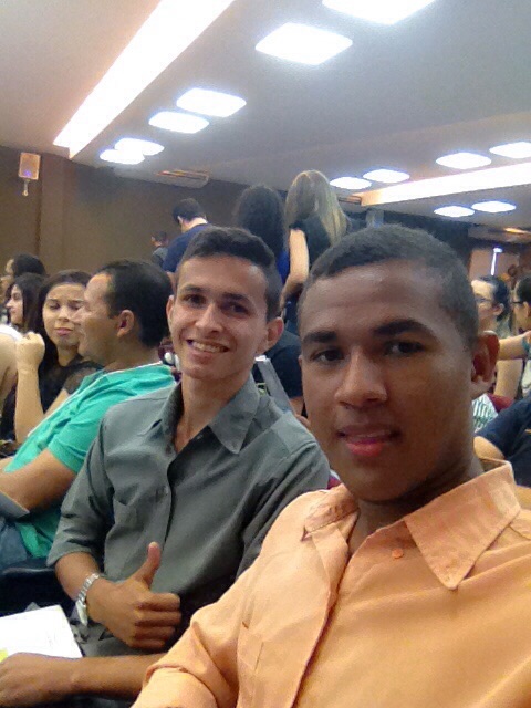 No Protesto dos Prefeitos em Teresina, Zé Resende comanda narração da caminhada. - Imagem 14