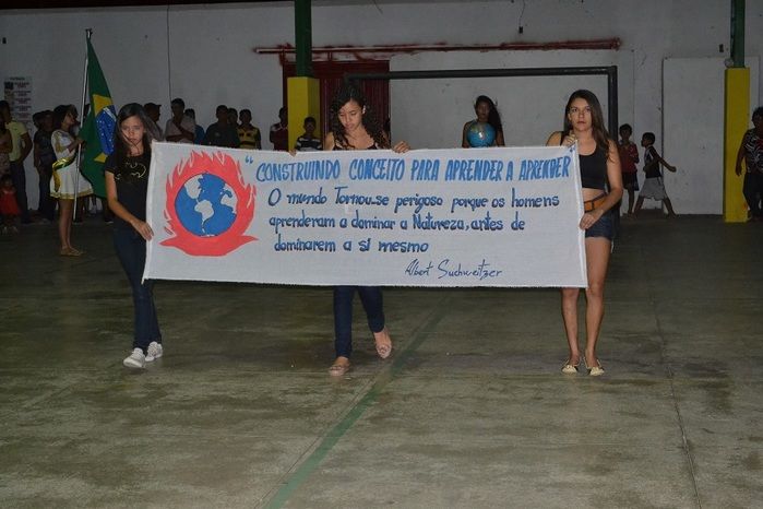 V Semana Cultural é encerrada com gincana, desfile e festa! - Imagem 49