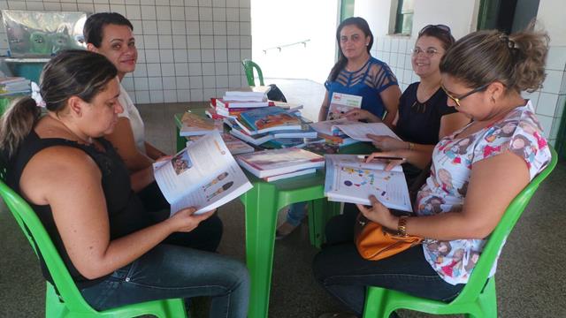 Educação de Pimenteiras escolhe livros didáticos para 2016 - Imagem 2