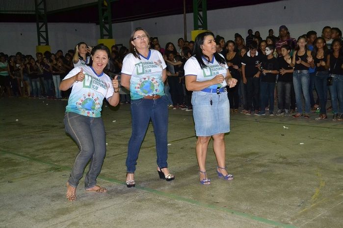 V Semana Cultural é encerrada com gincana, desfile e festa! - Imagem 88