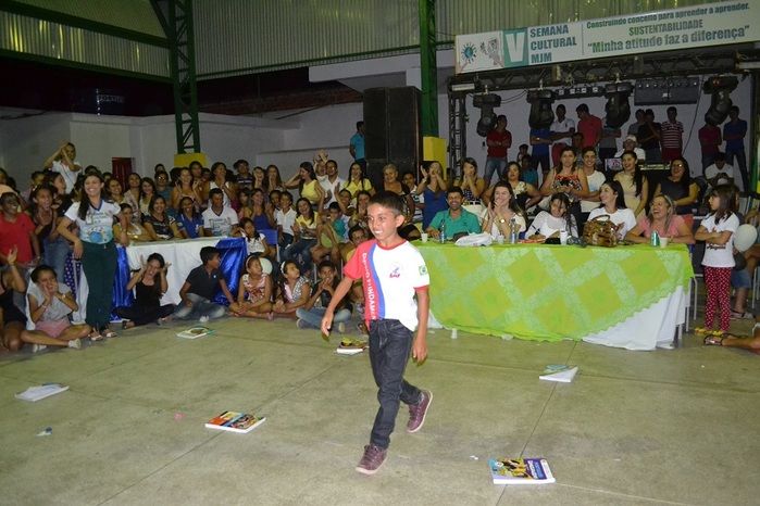 V Semana Cultural é encerrada com gincana, desfile e festa! - Imagem 158
