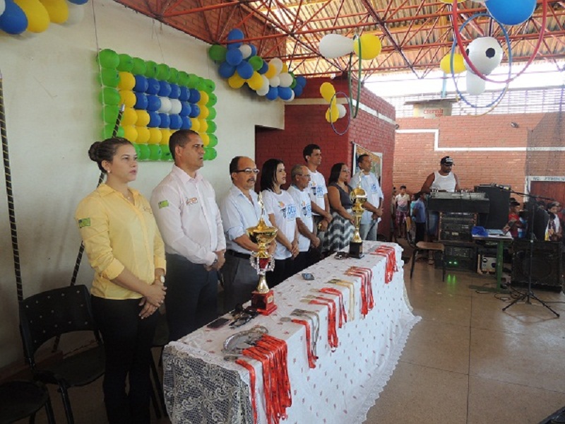 Jogos Estudantis  mobilizam e contagiam comunidade escolar de Monsenhor Gil