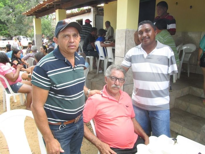 Vereador Luizão recebe amigos em sua residência  - Imagem 21