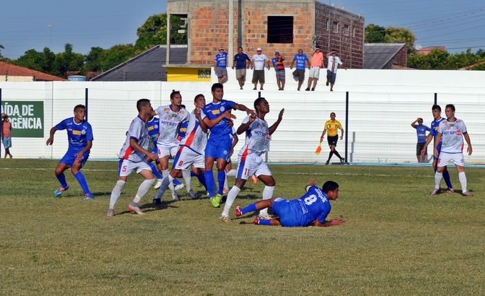 Parnahyba empata em casa na estreia da Copa Piauí 2015 - Imagem 4