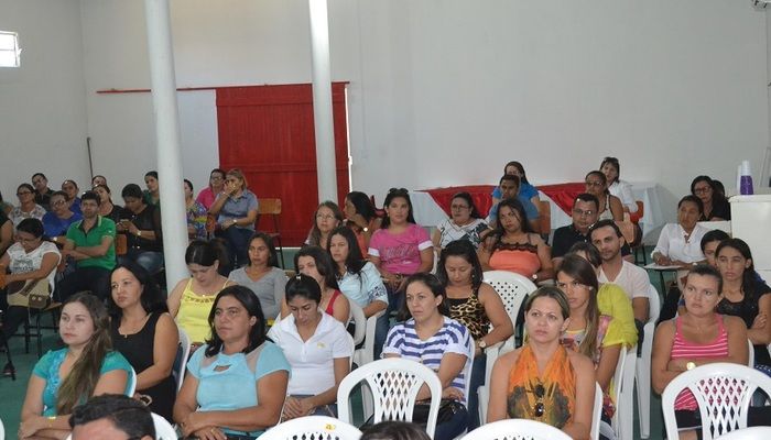Secretaria Municipal de Educação promove evento pedagógico junto aos professores - Imagem 7