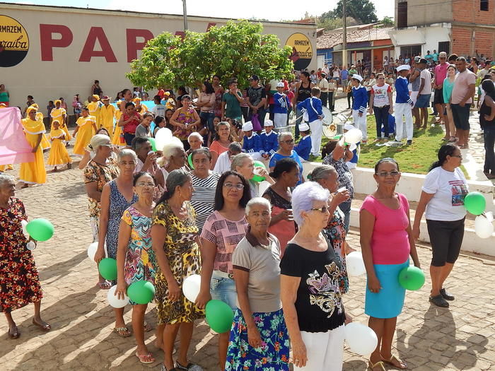 Veja mais fotos do Desfile de 7 de Setembro em Francinópolis - Imagem 166