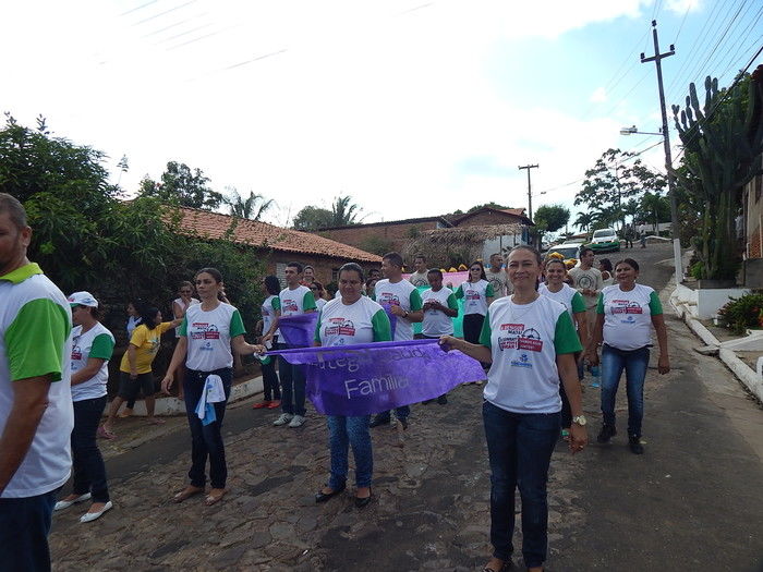 Veja mais fotos do Desfile de 7 de Setembro em Francinópolis - Imagem 105