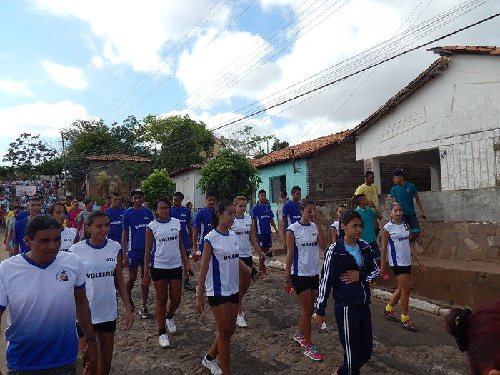 Veja mais fotos do Desfile de 7 de Setembro em Francinópolis - Imagem 90