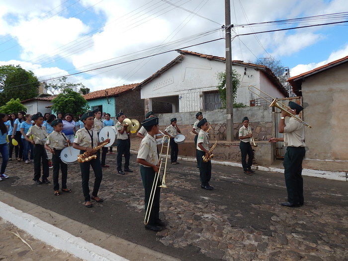 Veja mais fotos do Desfile de 7 de Setembro em Francinópolis - Imagem 96