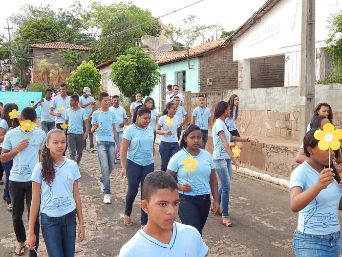 Veja mais fotos do Desfile de 7 de Setembro em Francinópolis - Imagem 85