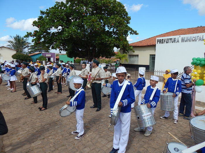 Veja mais fotos do Desfile de 7 de Setembro em Francinópolis - Imagem 214