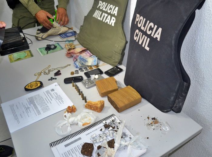 “Operação Nunes” cumpre mandados e apreende drogas no norte do PI - Imagem 2