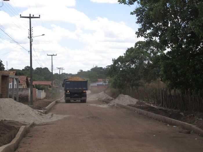Obras de pavimentação avançam na Rua. Raimundo Ferreira Nunes - Imagem 17