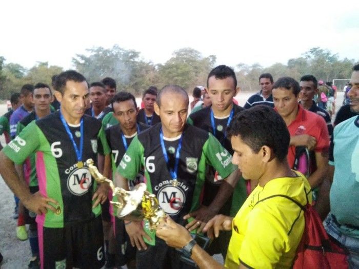 Final da Copa da Goiaba de futebol amador no povoado Lagoa Seca dos Hilários reuniu uma multidão - Imagem 14