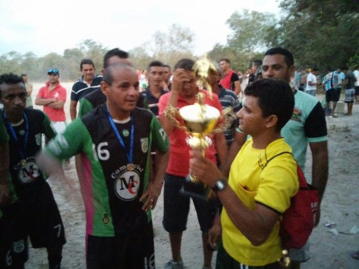Final da Copa da Goiaba de futebol amador no povoado Lagoa Seca dos Hilários reuniu uma multidão - Imagem 9