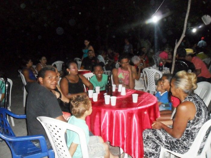 Aniversário da primeira dama de Boa Hora foi comemorado também por populares - Imagem 3