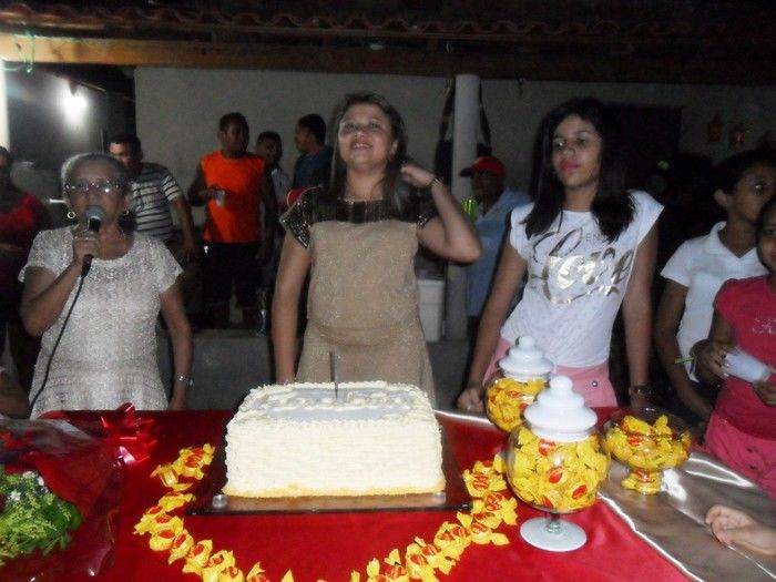 Aniversário da primeira dama de Boa Hora foi comemorado também por populares - Imagem 20