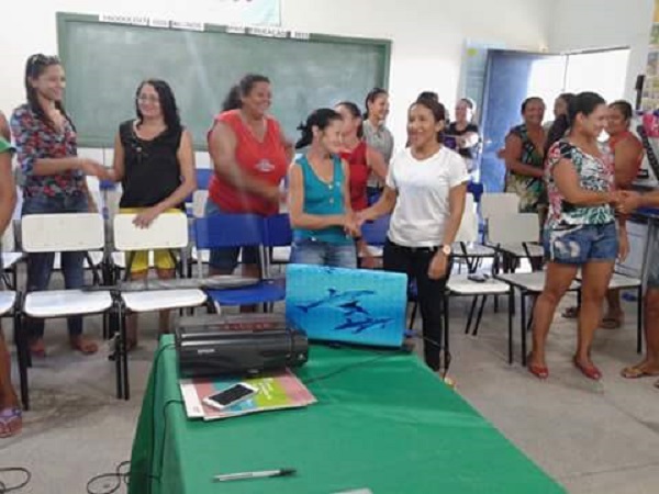 Pais de alunos participaram de reunião do programa mais educação da rede municipal em Santo Inácio - Imagem 4