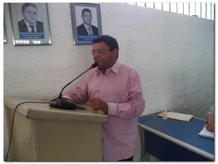 Dr. Moura apresenta Projeto de Lei sobre resíduos sólidos na Câmara Municipal - Imagem 3