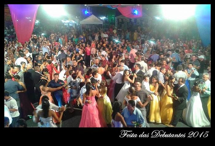 Barras 174 anos: Baile de Debutantes marca primeira noite da programação - Imagem 12