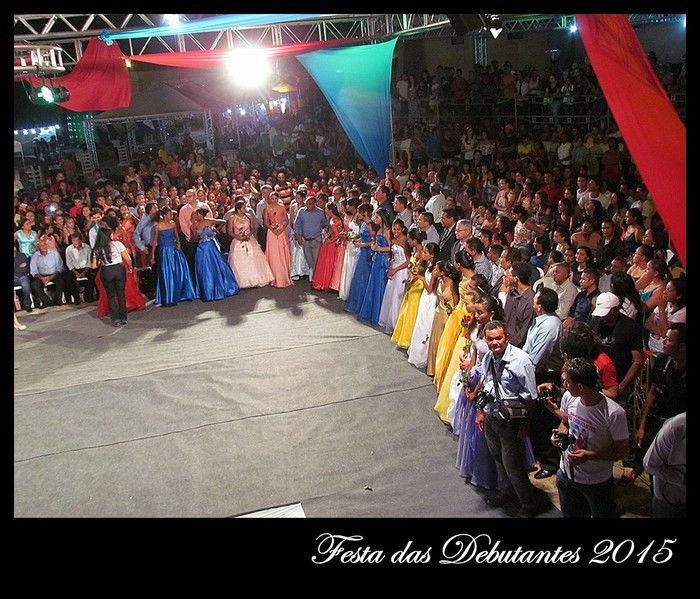 Barras 174 anos: Baile de Debutantes marca primeira noite da programação - Imagem 16