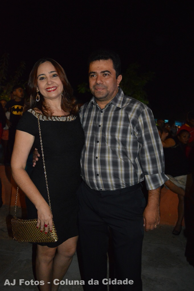 Praça fica super lotada na tradicional festa na ultima noite dos festejos - Imagem 2