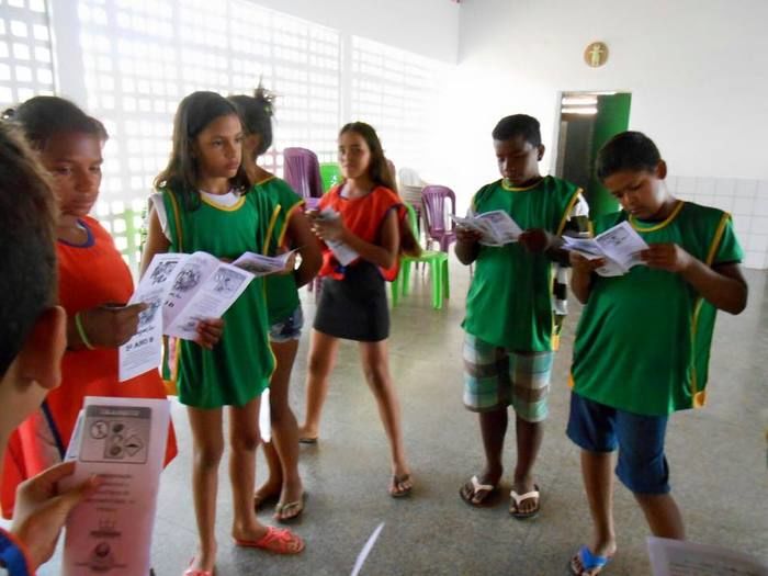 No Dia Nacional do Trânsito alunos realizam blitz educativa - Imagem 8