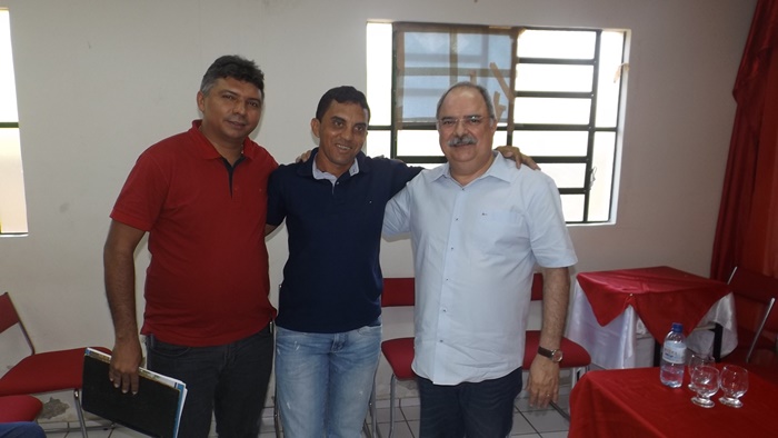 PCdoB de Nossa Senhora de Nazaré, realiza importantes filiações visando organização Partidária para 2016. - Imagem 4