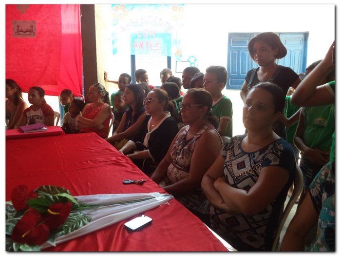 Escola Municipal Tia Neném Brito realiza V Feira de Ciências e Conhecimento - Imagem 27