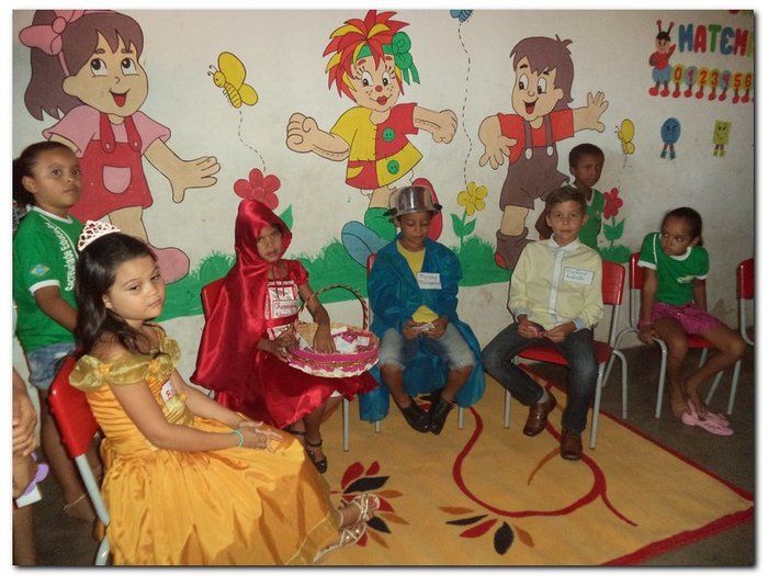 Escola Municipal Tia Neném Brito realiza V Feira de Ciências e Conhecimento - Imagem 67