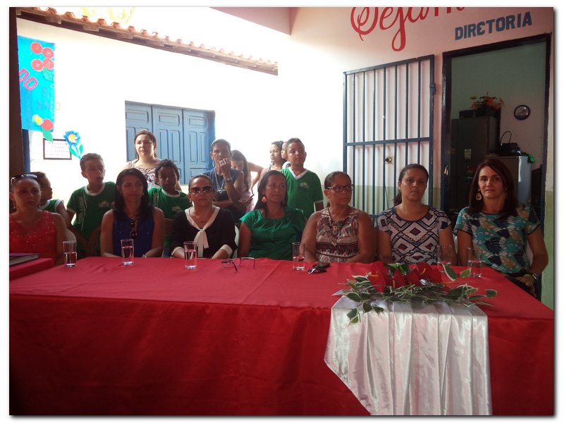 Escola Municipal Tia Neném Brito realiza V Feira de Ciências e Conhecimento