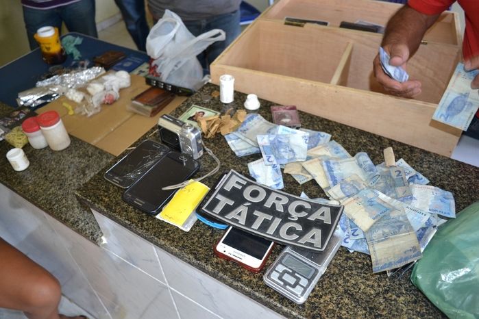 Todo o material apreendido na delegacia. (Foto: Kairo Amaral)