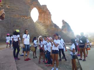 Alunos de escola municipal de Oeiras visitam o Parque Nacional da Serra da Capivara - Imagem 1