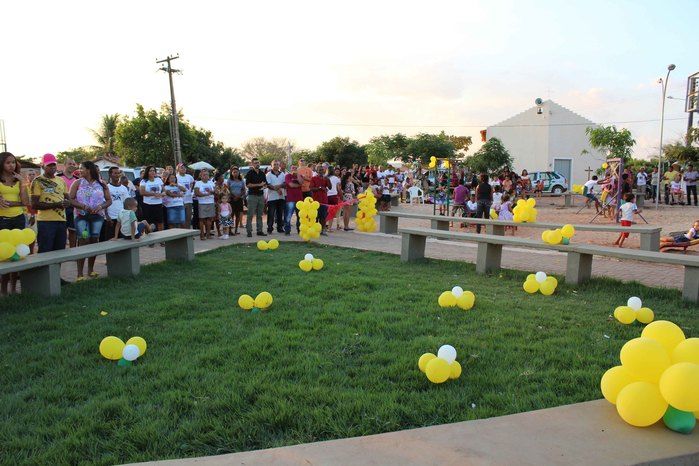 Praça “Ana Morais” é inaugurada no povoado Malhada Vermelha - Imagem 24