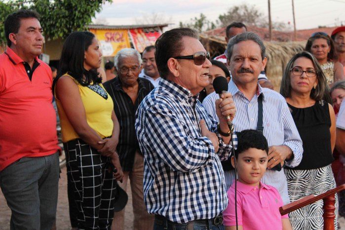 Praça “Ana Morais” é inaugurada no povoado Malhada Vermelha - Imagem 47