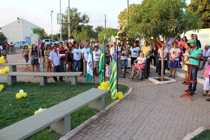Praça “Ana Morais” é inaugurada no povoado Malhada Vermelha - Imagem 35