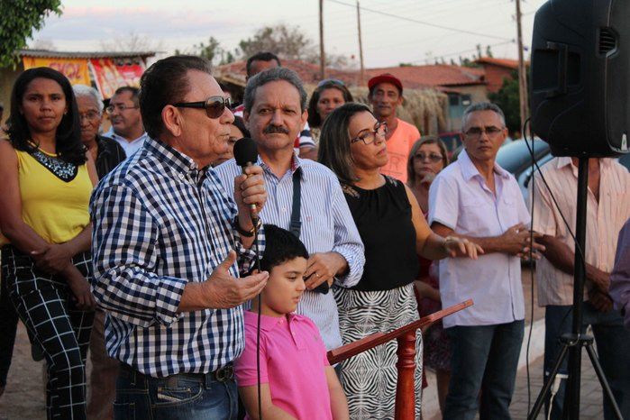 Praça “Ana Morais” é inaugurada no povoado Malhada Vermelha - Imagem 45