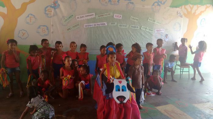 Escola Antonia Gomes Martins comemora o Dia do Folclore - Imagem 9