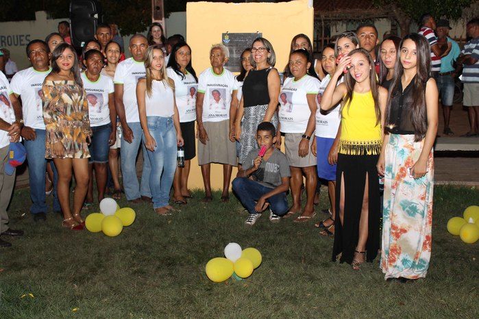 Praça “Ana Morais” é inaugurada no povoado Malhada Vermelha - Imagem 70