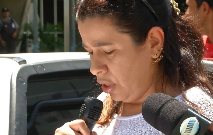 Familiares de idosa desenterrada em cemitério parnaibano realizam manifestação - Imagem 1