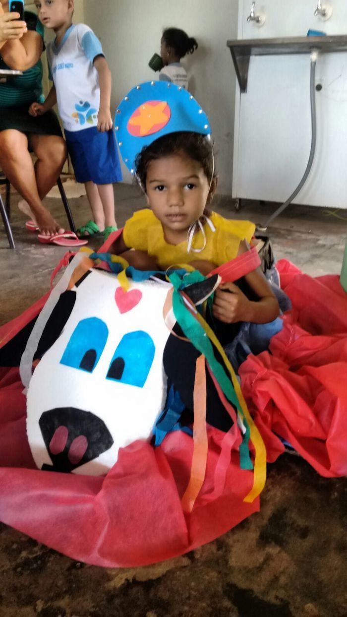 Escola Antonia Gomes Martins comemora o Dia do Folclore - Imagem 10