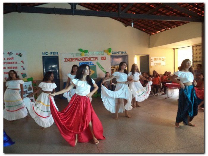 Escola João de Sousa Comemora o dia da Independência, do folclore e do estudante. - Imagem 118