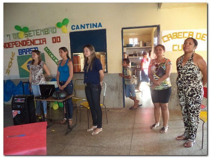 Escola João de Sousa Comemora o dia da Independência, do folclore e do estudante. - Imagem 81
