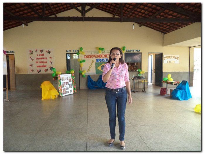 Escola João de Sousa Comemora o dia da Independência, do folclore e do estudante. - Imagem 8