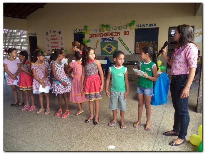 Escola João de Sousa Comemora o dia da Independência, do folclore e do estudante. - Imagem 26