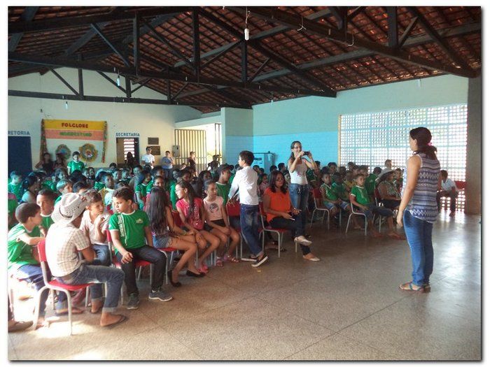 Escola João de Sousa Comemora o dia da Independência, do folclore e do estudante. - Imagem 75
