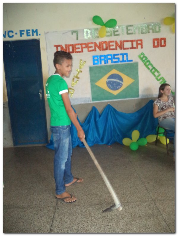 Escola João de Sousa Comemora o dia da Independência, do folclore e do estudante. - Imagem 110